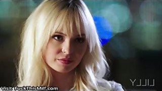 Pretty blonde loves helping her boss any way she can